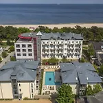 Strandhotel Mit Soleaussenpool 30 Grad 호텔 제바트헤링스도르프