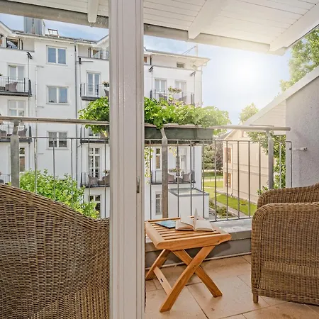 Strandhotel Mit Soleaussenpool 30 Grad 호텔