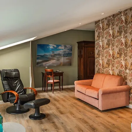 Strandhotel Hotel