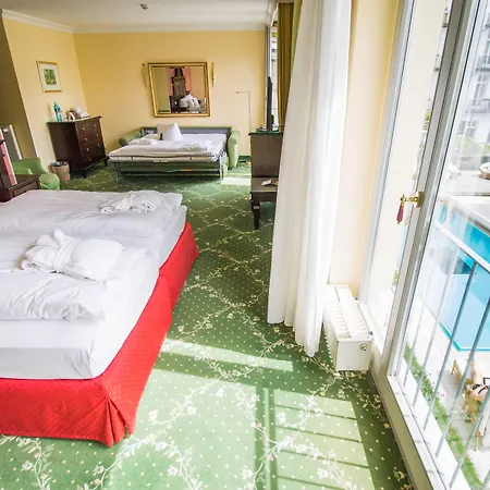 Szálloda Strandhotel Mit Soleaussenpool 30 Grad
