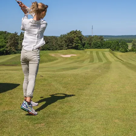 Hotel Strandhotel Mit Soleaussenpool 30 Grad
