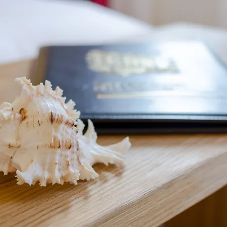 Strandhotel Mit Soleaussenpool 30 Grad 4*