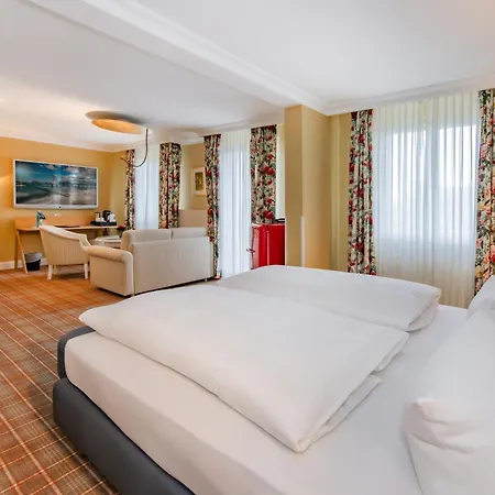 Strandhotel Mit Soleaussenpool 30 Grad