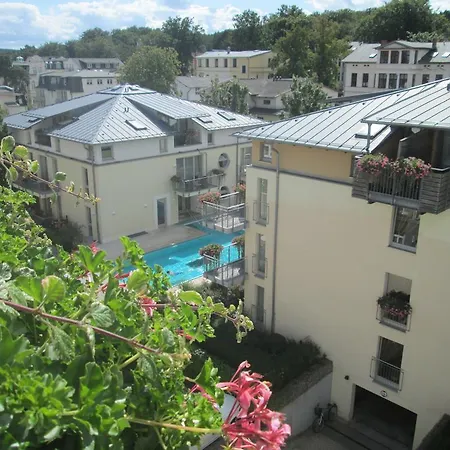 호텔 Strandhotel Mit Soleaussenpool 30 Grad