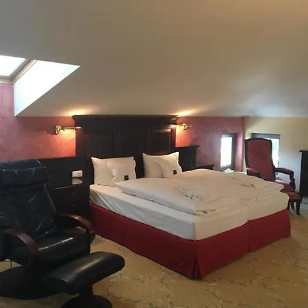 Strandhotel Hotel 4*