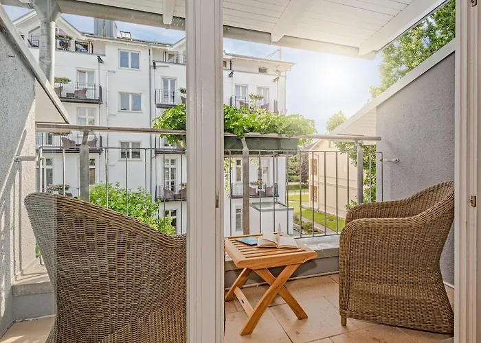 Strandhotel Mit Soleaussenpool 30 Grad Hotel