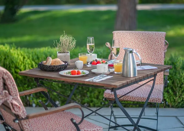 Strandhotel Mit Soleaussenpool 30 Grad