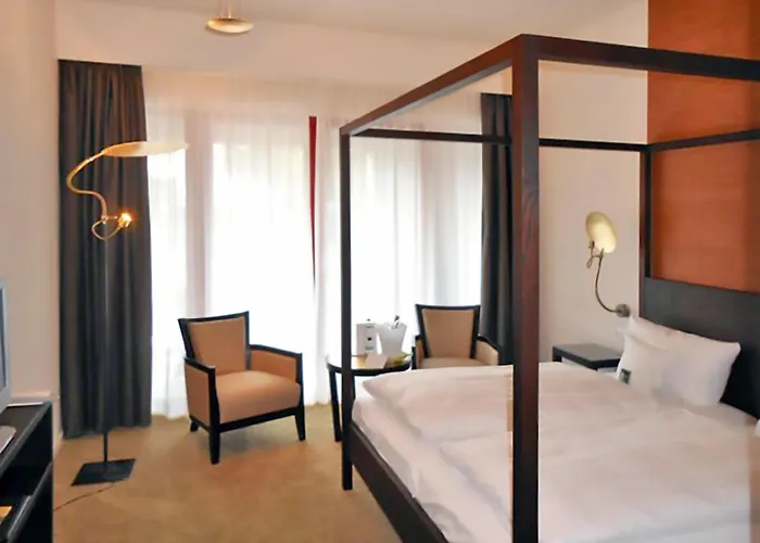 Strandhotel Mit Soleaussenpool 30 Grad Hotel 4*