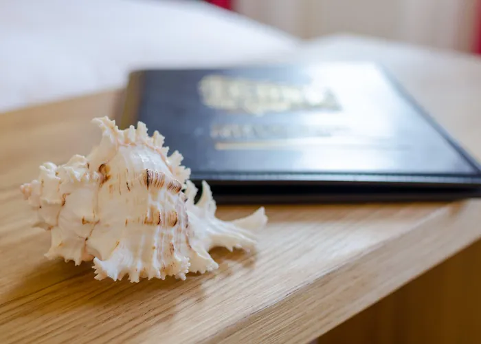 Strandhotel Mit Soleaussenpool 30 Grad 4*