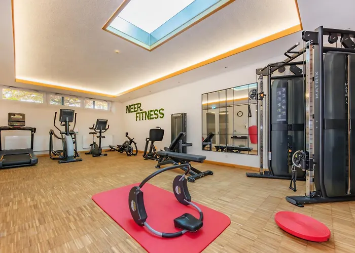 Strandhotel Mit Soleaussenpool 30 Grad 4*